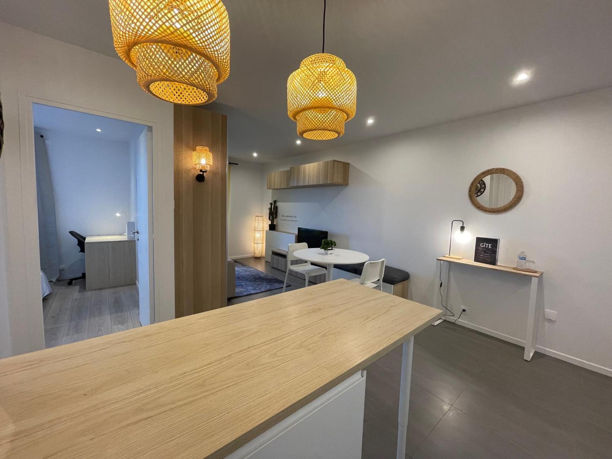 Sunset Cocoon T2 46M2 Proche Centre Ville Villejust Esterno foto